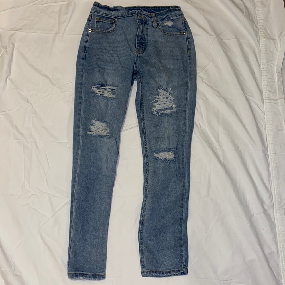 Baggy blue boyfriend jeans
